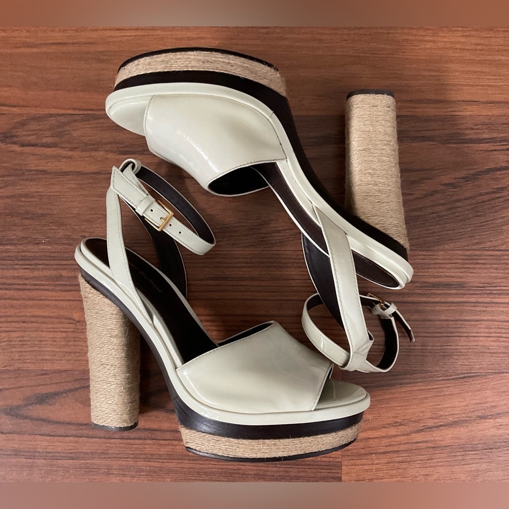 Tory Burch Brown and Cream Platform Shoes with Sophisticated Style - Picture 4 of 11
